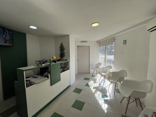 Clínica los Pinos de La Reina