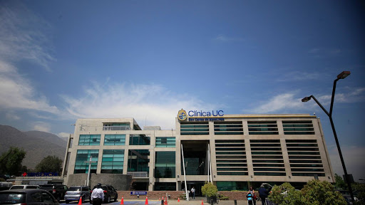 Clínica San Carlos de Apoquindo