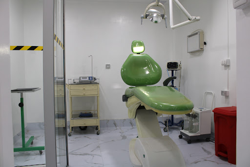 Clínica Dental Algarrobo
